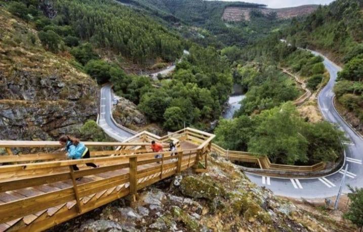 Crasto Payva Douro Nature 카스텔루 지 파이바 외부 사진